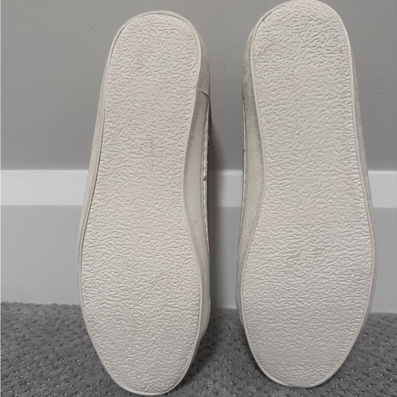 💫✨ 5 for $20 || super cute NWOT gold sparkle / sequin old navy sneakers - size 8 - Picture 9 of 10